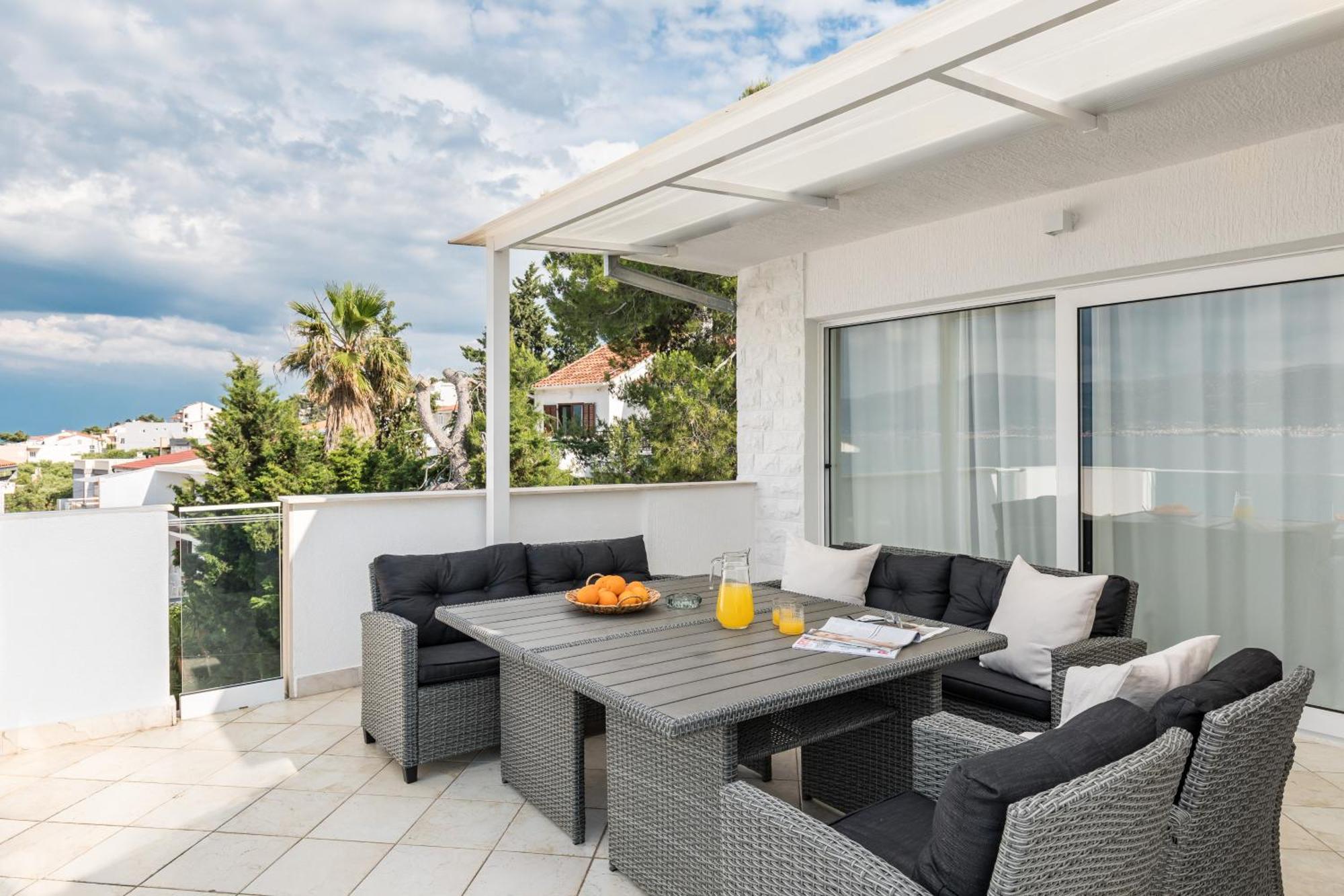 Apartments Marina 特罗吉尔 外观 照片